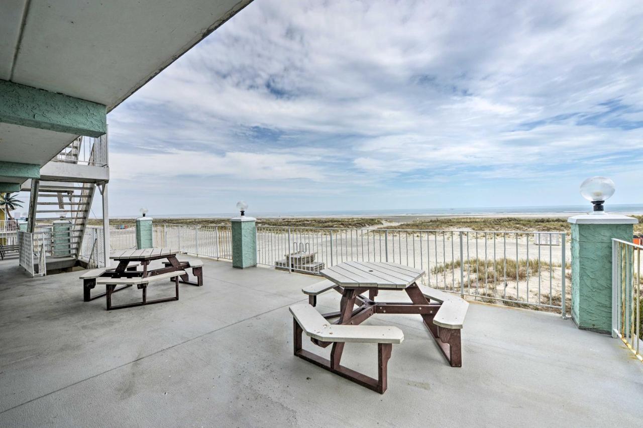 Appartement With Pool Access On Beach! *